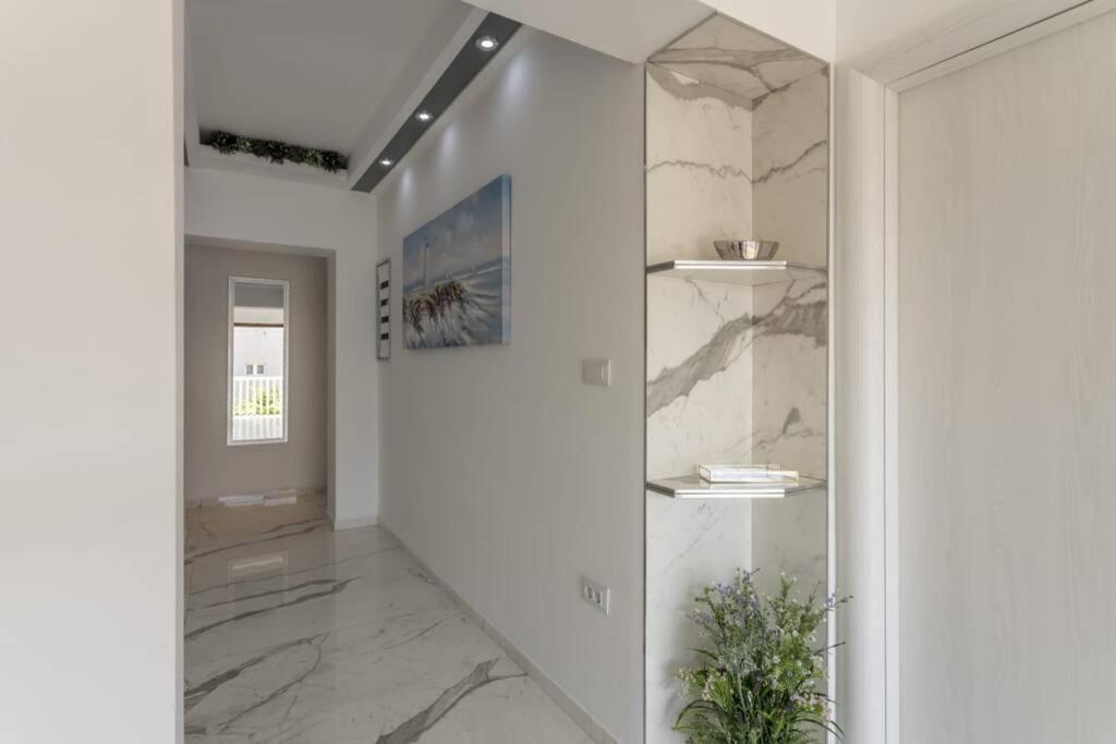 Royal Platinum Studio Apartment 沃迪切 外观 照片